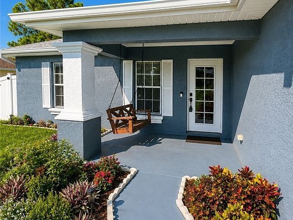 2nd image of 4118 NE 20th Pl