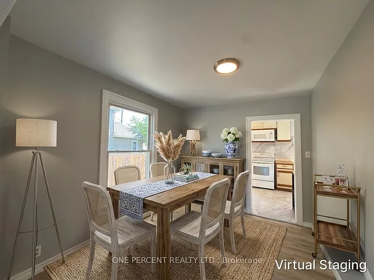 5082 Saint Lawrence Ave — Photo 8