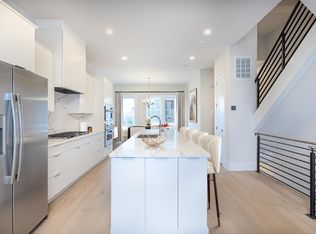 155 Ike Dr, Alexandria, VA 22314