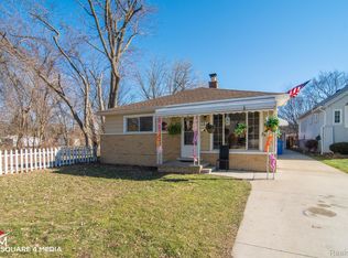 5621 Harding St, Dearborn Heights, MI 48125