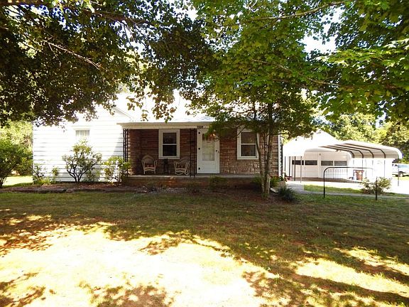 3rd image of 1539 Fair Dr