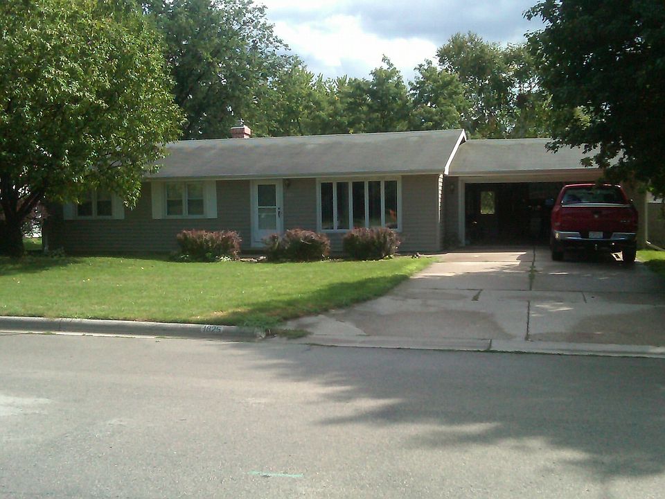 1st image of 1825 Burns Ave
