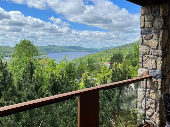 172 Chemin Des Sous Vis #3, Mont Tremblant, QC J8E 3M1