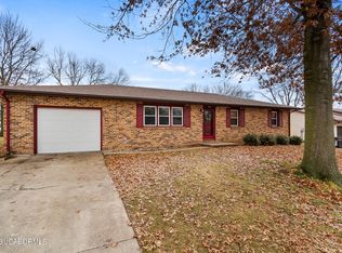 1210 Cote Sans Dessein Rd, Fulton, MO 65251