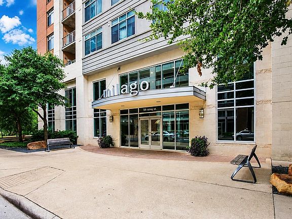 2nd image of 54 Rainey St APT 811