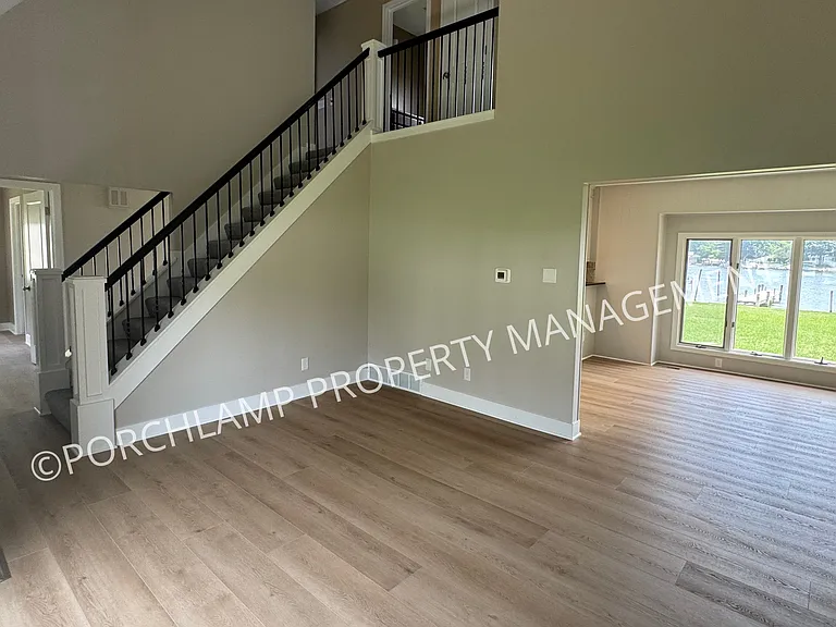 15770 Connelly Ave — Photo 15