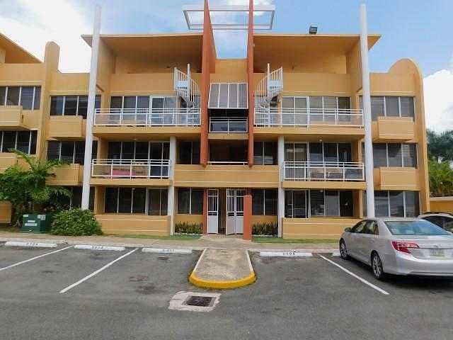 FRONT OF CONDO