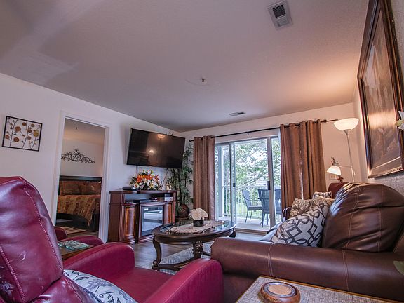 5th image of 34 Golfshores Dr APT 24