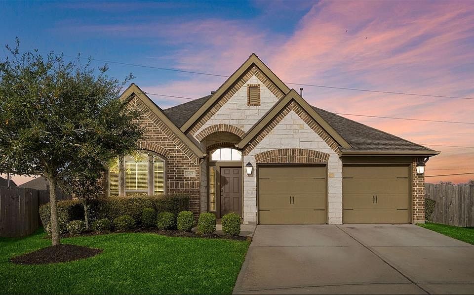 1st image of 3628 Hilltop View Ct