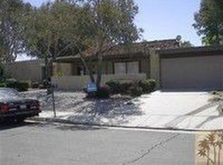 1051 E El Escudero, Palm Springs, CA 92262