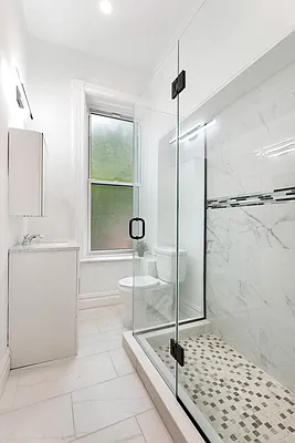 Rented by Compass | media 10