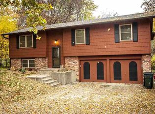 3116 NW Alice Dr, Topeka, KS 66618