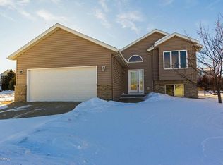 4904 Manor Brook Dr NW, Rochester, MN 55901