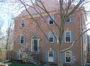 5972 Norham Dr, Alexandria, VA 22315