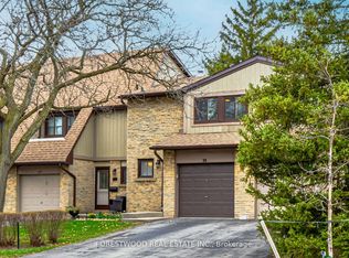 3345 Silverado Dr UNIT 30, Mississauga, ON L5A3Y8
