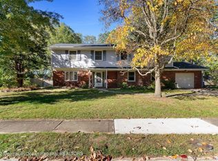 24 N Longview Rd, Howell, NJ 07731