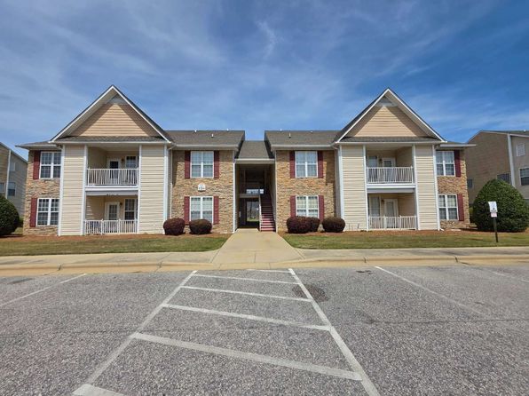 1324 Kershaw Loop APT 206