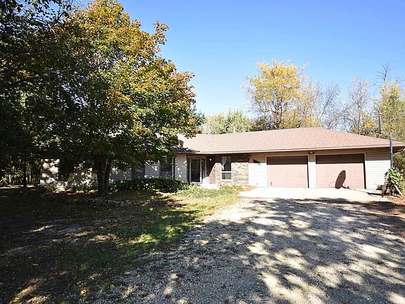 5th image of 23062 20th St