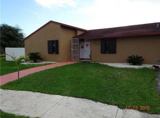 10450 SW 165th Ter, Miami, FL 33157