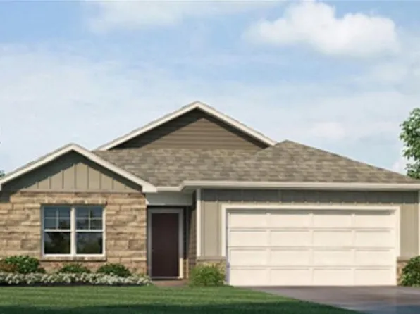 21070 W 217th St, Spring Hill, KS 66083