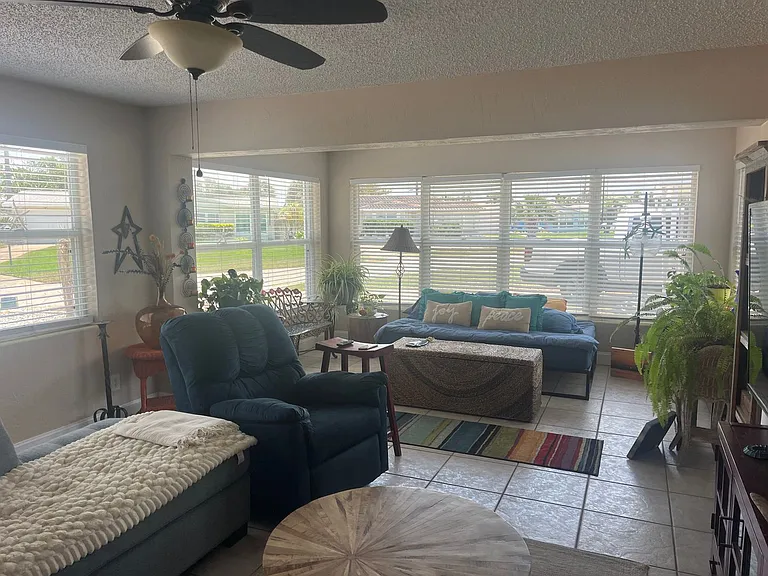 23 San Jose Dr — Photo 4