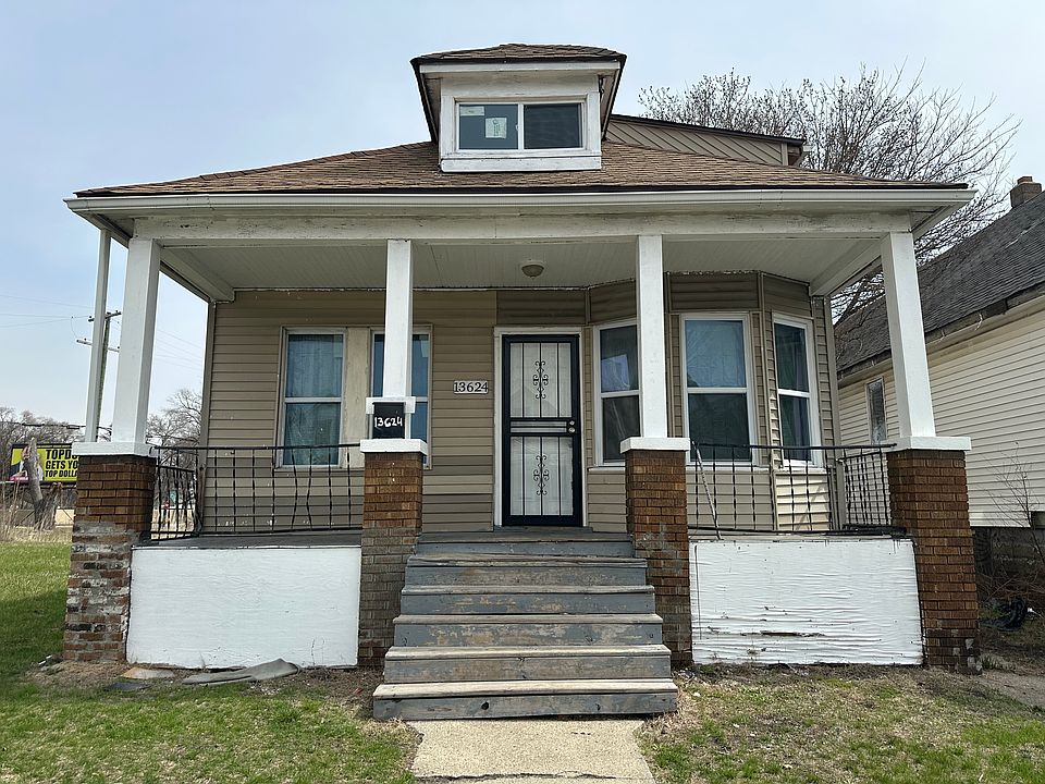 1st image of 13624 Justine St