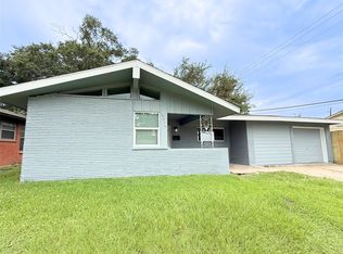 2214 Marlen Ave, Pasadena, TX 77502