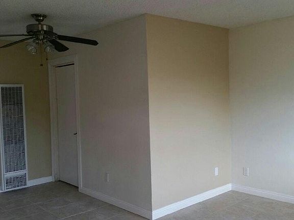 5th image of 171 N Alexandria Ave APT F