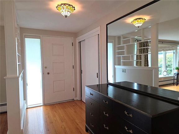 2nd image of 40 Russet Way