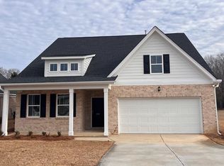 1941 Castlerock Dr, Sumter, SC 29153