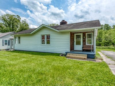 2384 Saltville Hwy, Saltville, VA, 24370