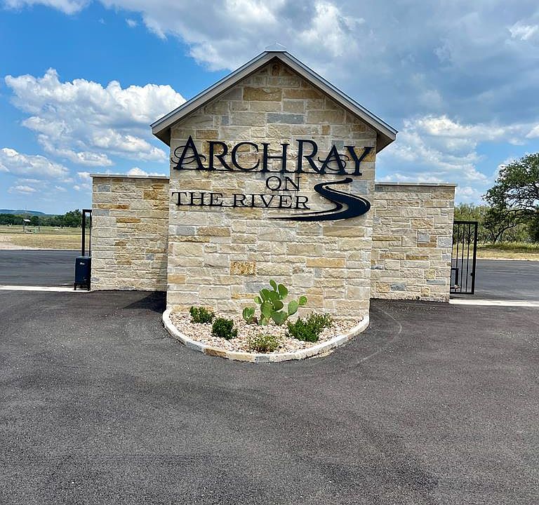 2nd image of 193 Arch Ray Loop