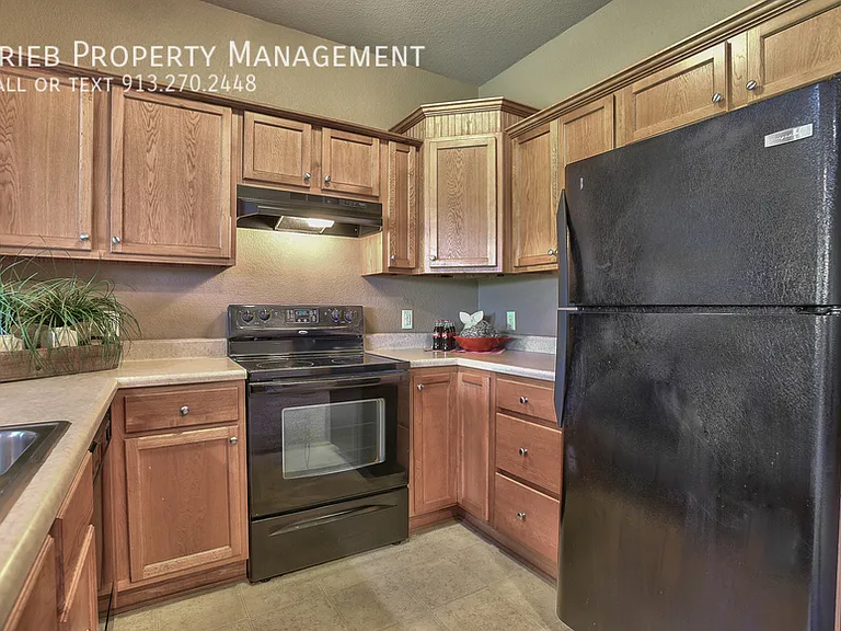 856 S Woodson Ct — Photo 8