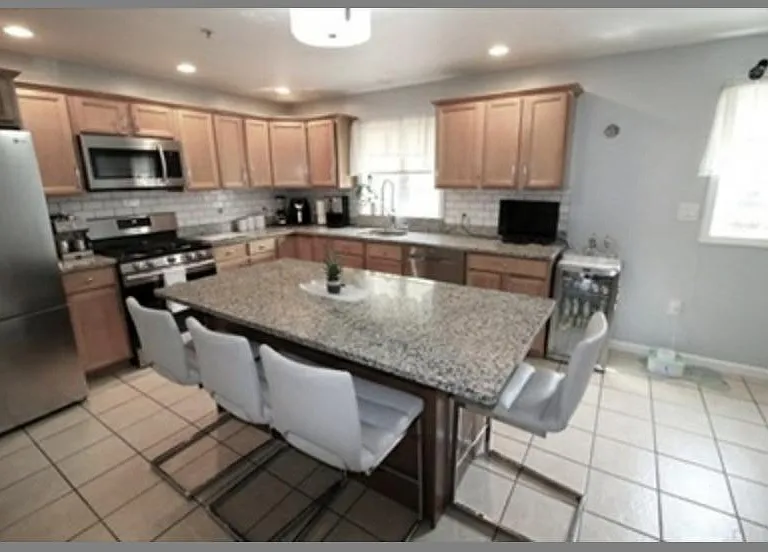 gourmet kitchen, always clean