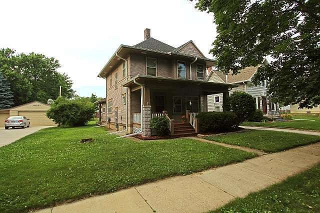 1st image of 920 Beechwood Ave