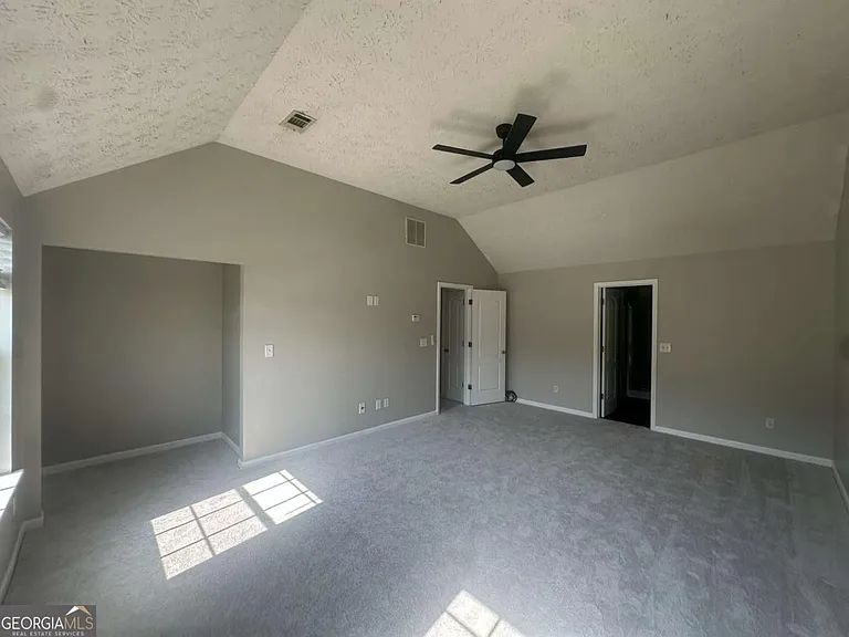 7467 Petunia Dr — Photo 20