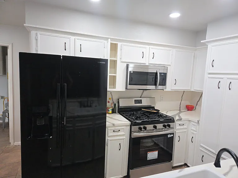 330 Ballantrae Ln — Photo 10