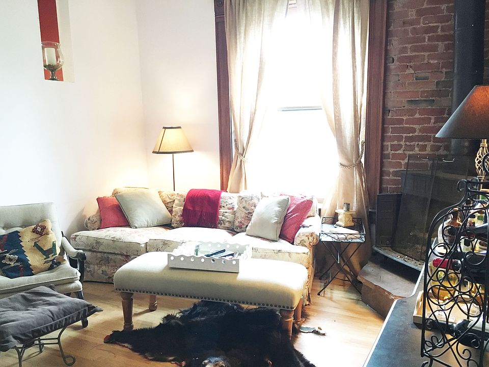 1st image of 1779 S Pearl St APT 1