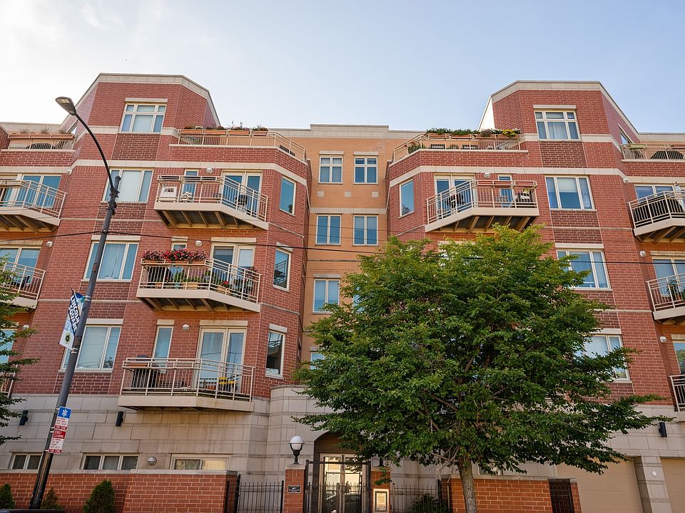 1st image of 4950 N Western Ave APT 5K