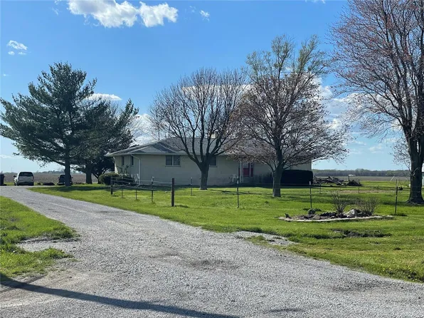 17203 W Frontage Rd, Litchfield, IL 62056