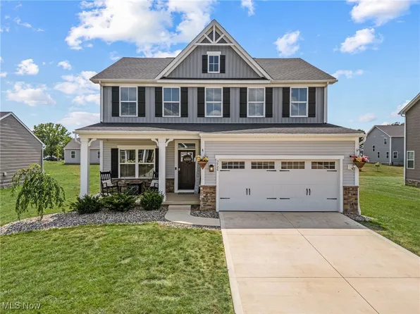 3426 Stoneleigh Rd NE, Canton, OH 44721