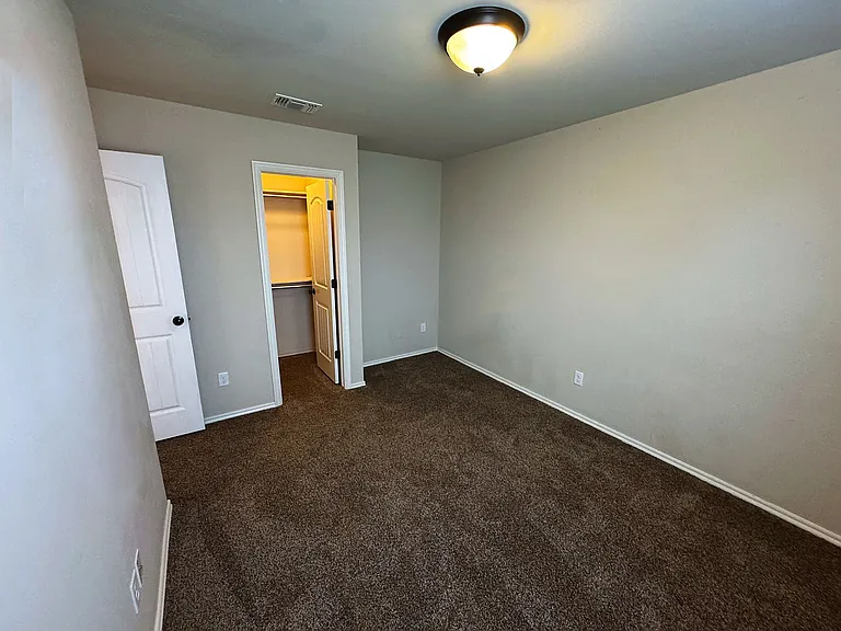 18601 Cola Dr — Photo 11