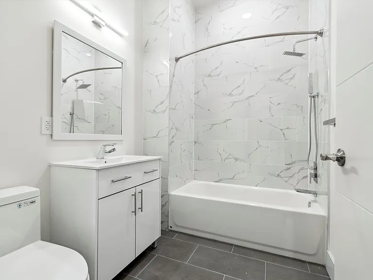 1225 E Fletcher St #102 — Photo 4