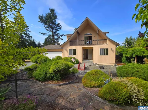 612 Vista Del Mar Dr, Sequim, WA 98382