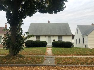 2448 S 61st St, Milwaukee, WI 53219