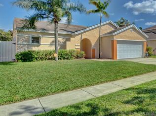 2681 Tahoe Way, Miramar, FL 33025