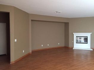 11195 Fairmont St, Adelanto, CA 92301