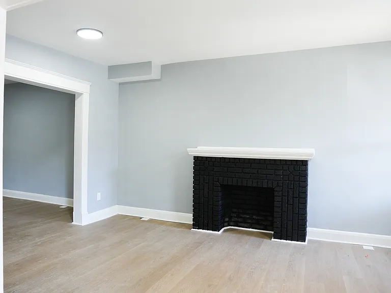 4904 Queensberry Ave — Photo 9