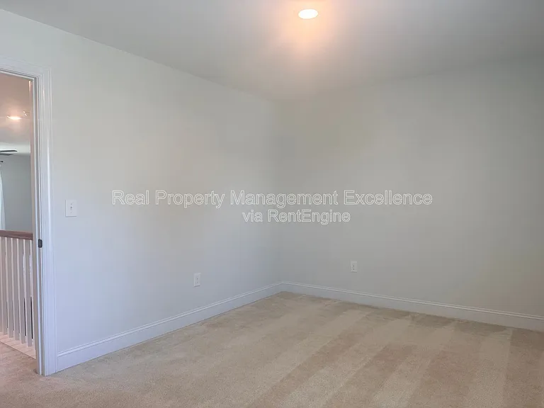 16 Clear Creek Cir — Photo 64