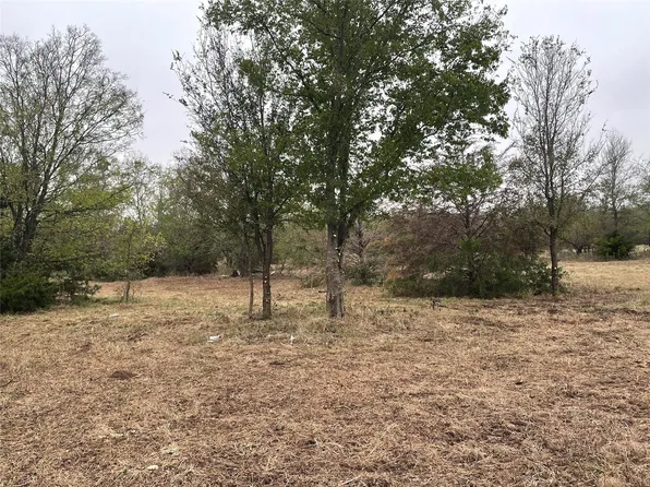 1090 SE County Road 1090, Corsicana, TX 75109